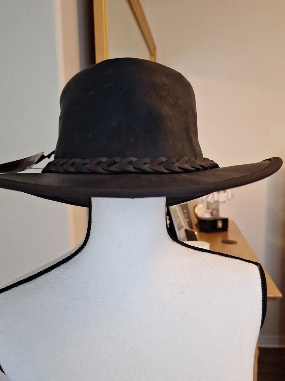 Black Leather Braided Band Western Hat